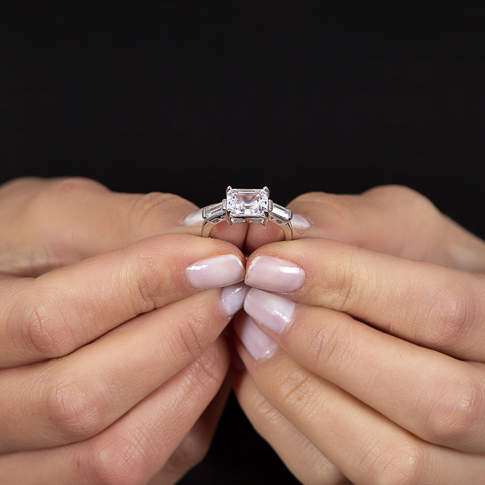 single-product-image