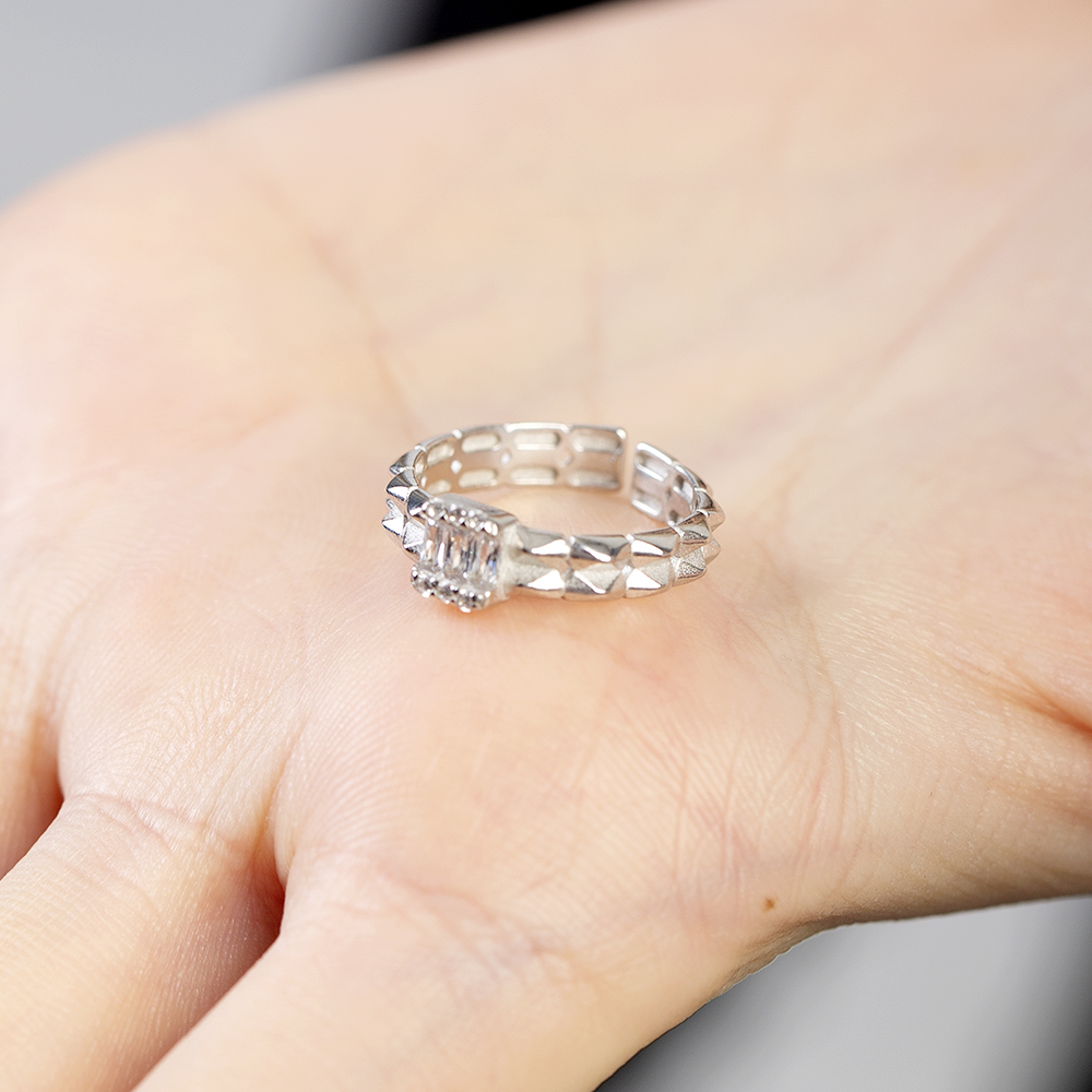 single-product-image