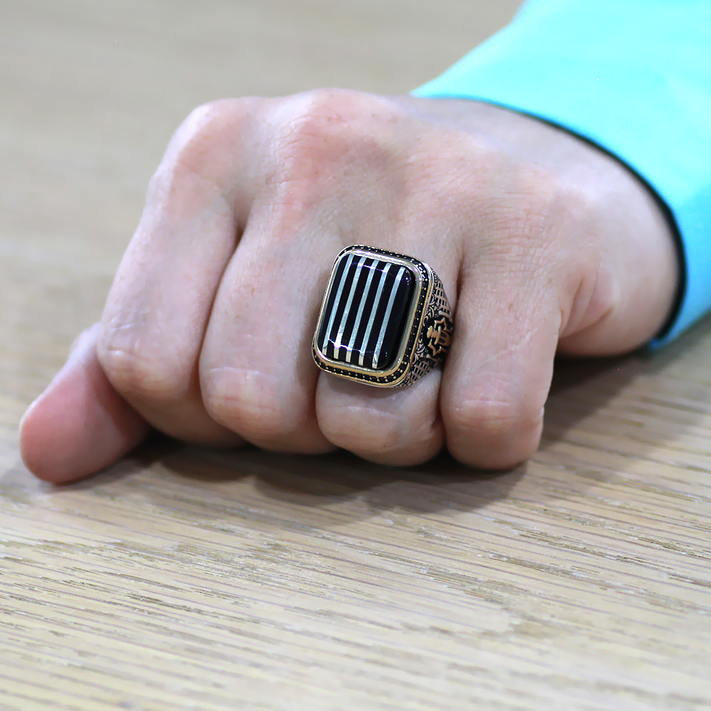 single-product-image