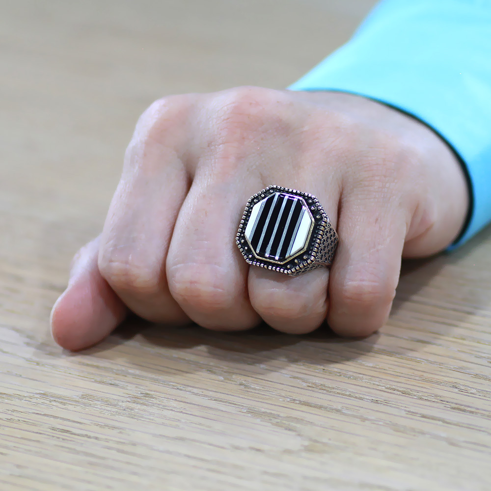 single-product-image