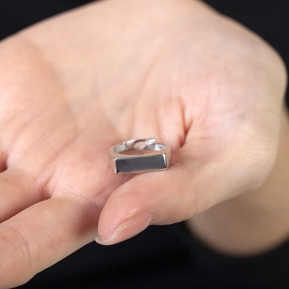 single-product-image