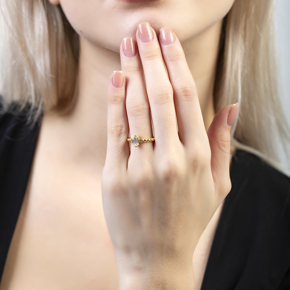 single-product-image