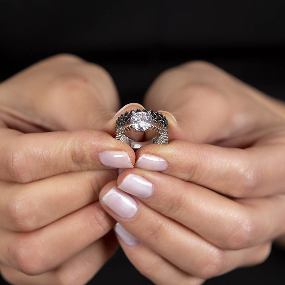 single-product-image